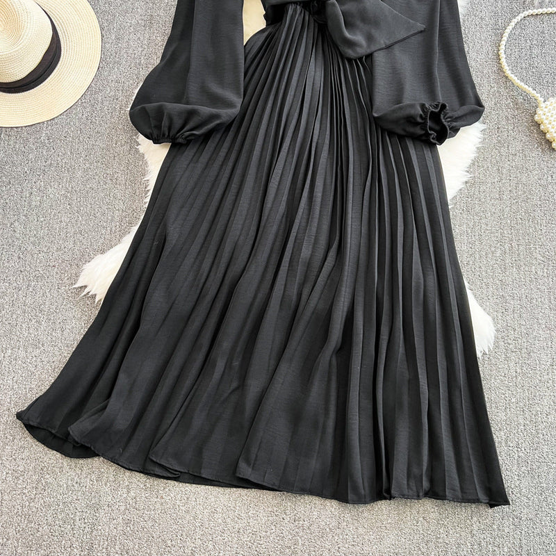 Rochie Leta neagra cu pliuri si curea accesorizata