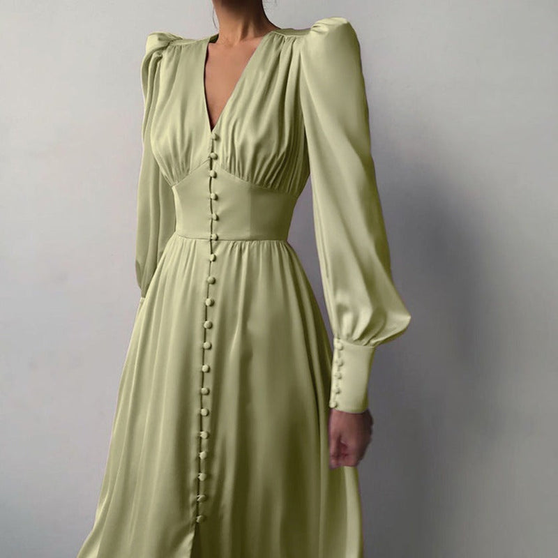 Rochie Madira verde deschis cu nasturi imbracati si talie accentuata