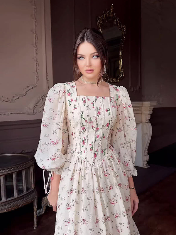 Rochie Jessica cu decolteu patrat si imprimeu floral