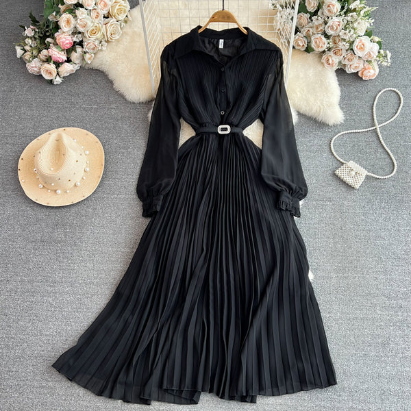 Rochie Hanelore neagra cu pliuri si curea accesorizata