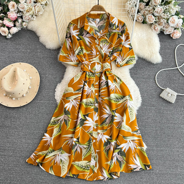 Rochie Omana galbena cu imprimeu floral si curea lata accesorizata