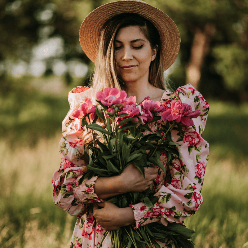 Rochie Serafima roz cu imprimeu floral